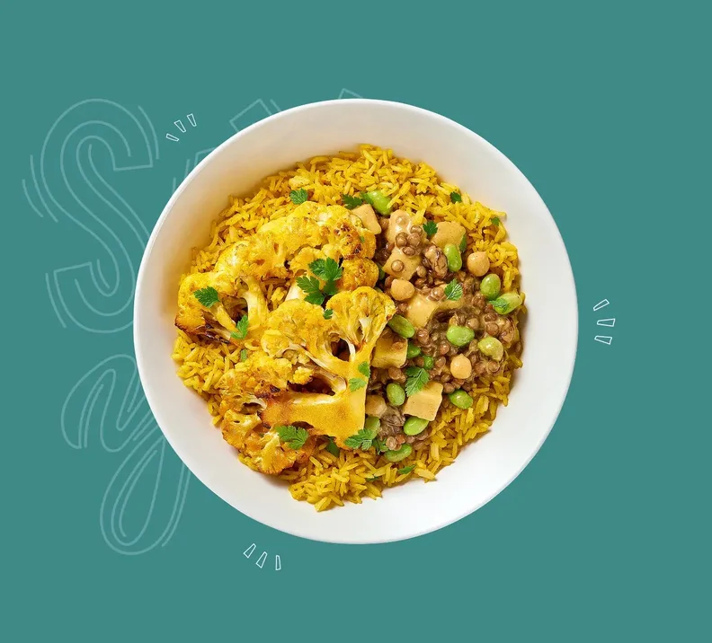 Indian Coconut Dal mit Blumenkohl-Ananas-Steaks, dazu Fried Basmatireis